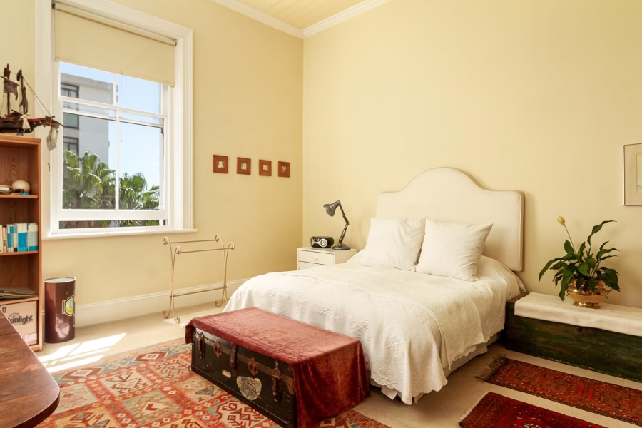 4 Bedroom Property for Sale in Bantry Bay Western Cape